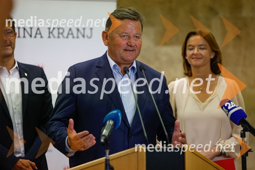 dr. Aleksander Jevšek, minister za razvoj in EU kohezijsko politikoDelovno srečanje treh ministrov v Kranju