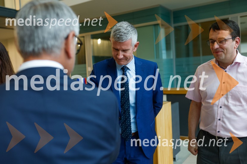 Delovno srečanje treh ministrov v Kranju