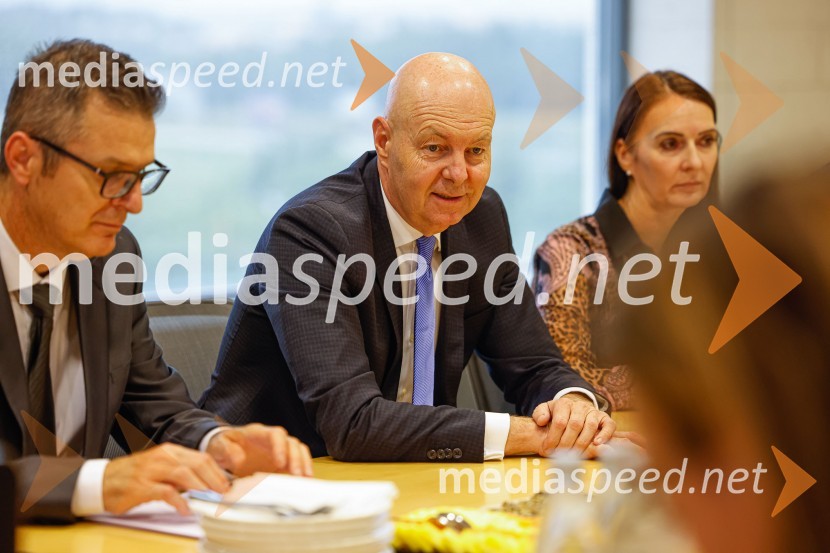 Delovno srečanje treh ministrov v Kranju