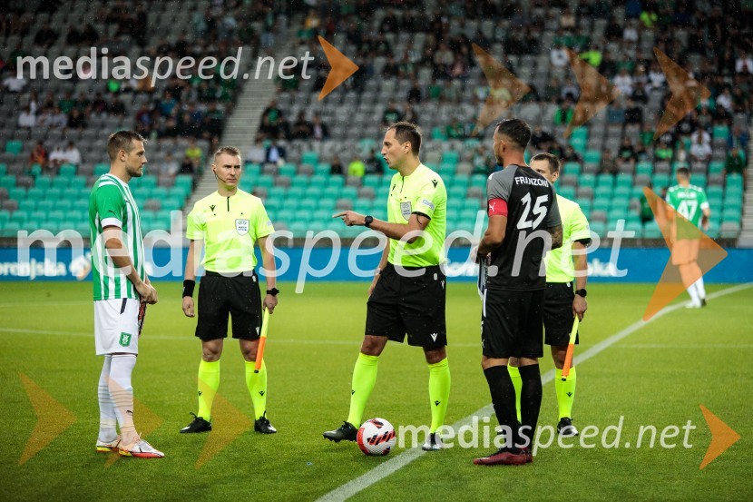 Timi Max Elšnik, nogometašNogometna tekma NK Olimpija - FC Differdange 03