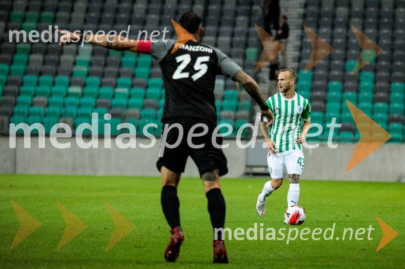  ... ;  Aljaž Krefl, nogometaš, NK OlimpijaNogometna tekma NK Olimpija - FC Differdange 03