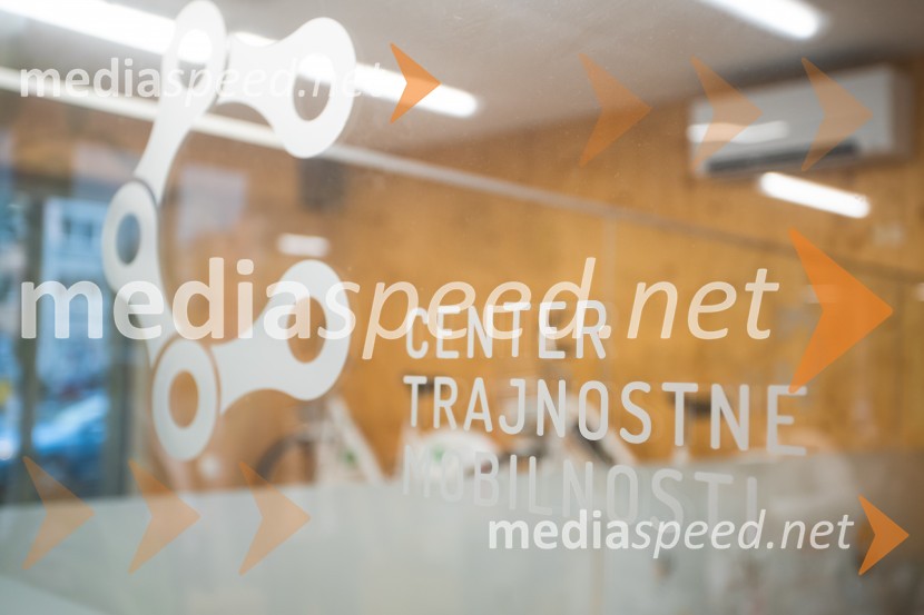 Delovno srečanje treh ministrov v Kranju