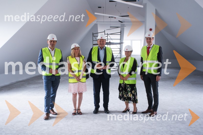  ... ;  ... ; dr. Aleksander Jevšek, minister za razvoj in EU kohezijsko politiko;  ... ;  Janez Černe, podžupan Mestne občine KranjDelovno srečanje treh ministrov v Kranju