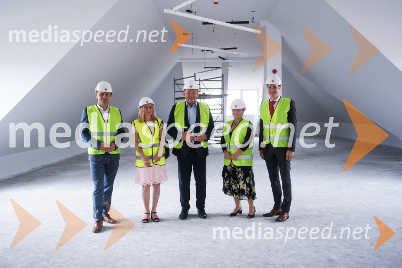  ... ;  ... ; dr. Aleksander Jevšek, minister za razvoj in EU kohezijsko politiko;  ... ;  Janez Černe, podžupan Mestne občine KranjDelovno srečanje treh ministrov v Kranju