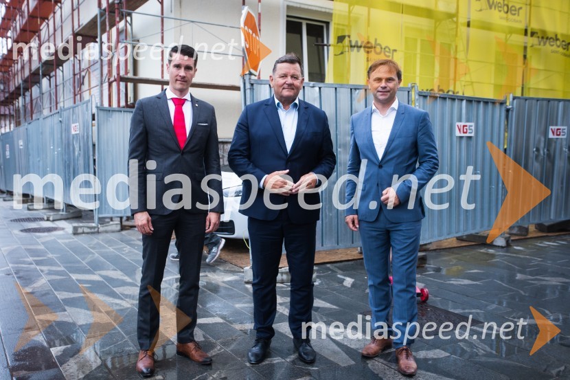  Janez Černe, podžupan Mestne občine Kranj; dr. Aleksander Jevšek, minister za razvoj in EU kohezijsko politiko;  ... Delovno srečanje treh ministrov v Kranju