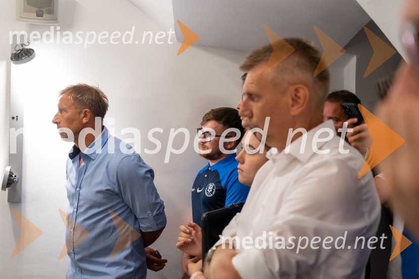  ... ;  ... ;  Radovan Karanović, trener NK MariborNovinarska konferenca prve nogometne lige