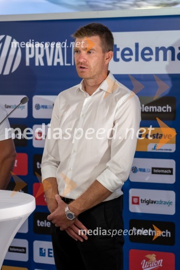  Simon Rožman, trener, NK DomžaleNovinarska konferenca prve nogometne lige