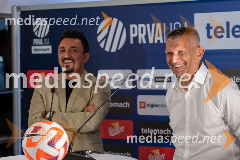  Nermin Bašić, trener NK Radomlje;  Radovan Karanović, trener NK MariborNovinarska konferenca prve nogometne lige