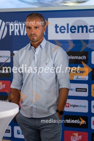  Dejan Grabić, strateg NK BravoNovinarska konferenca prve nogometne lige