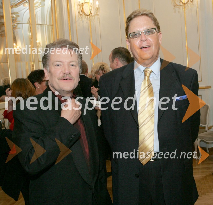 Edvin Fliser, pevec in Vinko ŠimekLjudje RAZNO