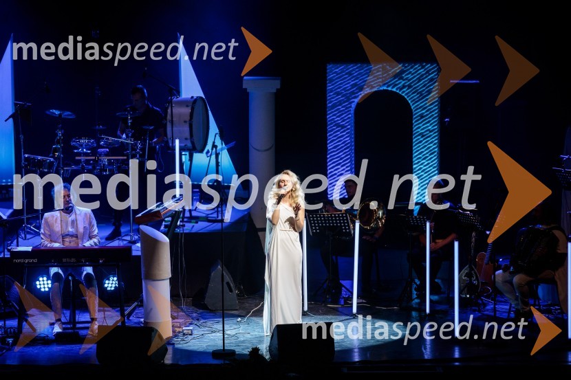  Tonči Huljić, skladatelj;  Irma Dragičević, pevkaMediterraneo Tonči Huljić in Petar Grašo, Festival Ljubljana 2022