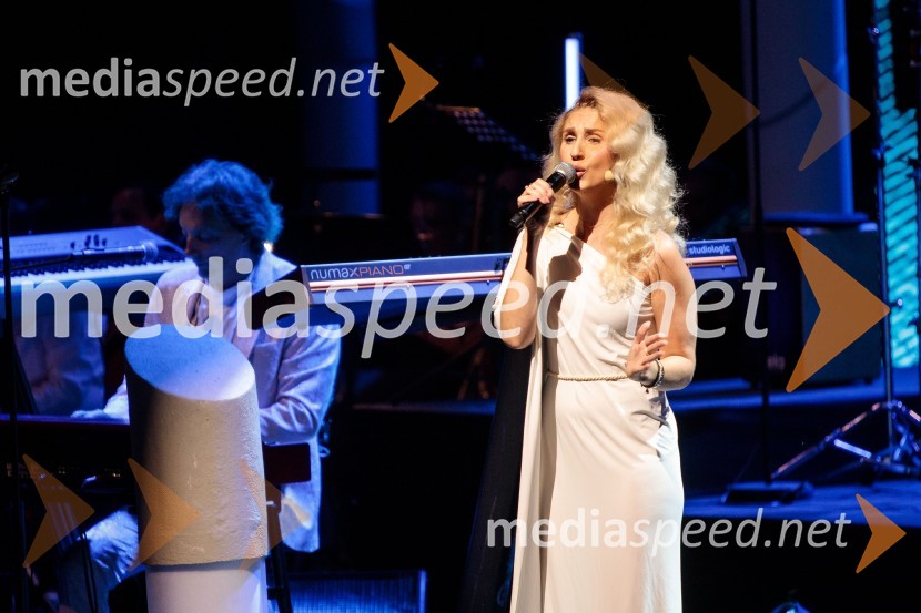  Tonči Huljić, skladatelj;  Irma Dragičević, pevkaMediterraneo Tonči Huljić in Petar Grašo, Festival Ljubljana 2022