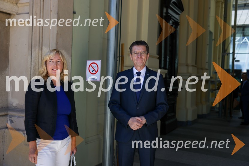  ... ; prof. dr. Zdravko Kačič, rektor Univerze v MariboruIzstrelitev satelita Trisat-R, Univerza v Mariboru