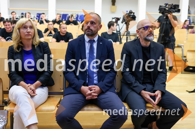  ... ; prof. dr. Miralem  Hadžiselimović, Prorektor za infrastrukturo Univerze v Mariboru;  ... Izstrelitev satelita Trisat-R, Univerza v Mariboru