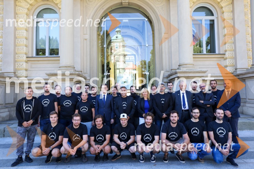 Izstrelitev satelita Trisat-R, Univerza v Mariboru