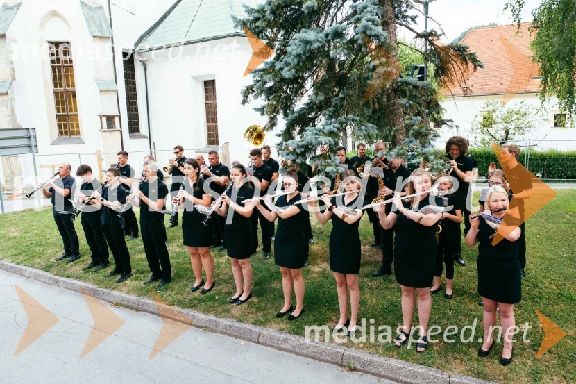 Dan Laščanov, Pivo in cvetje 2022