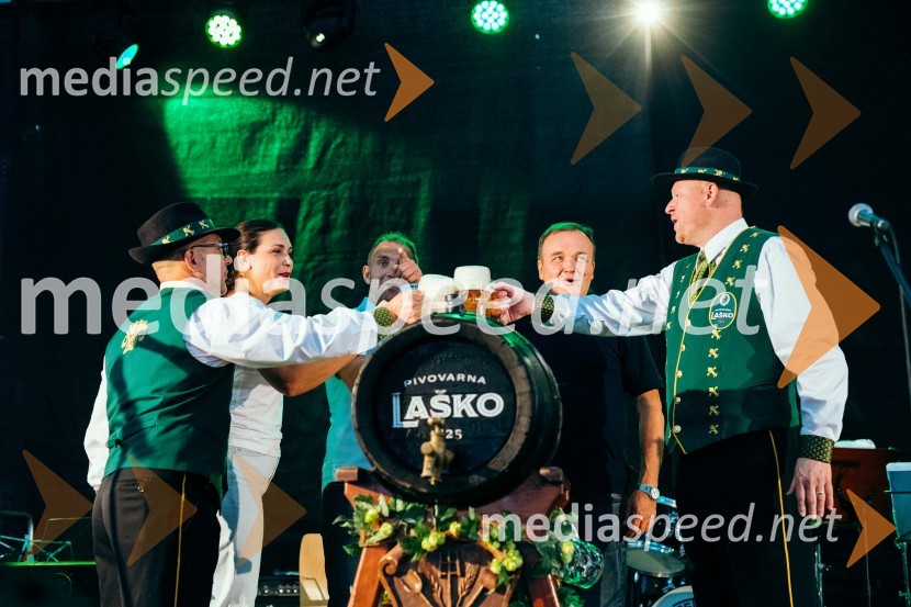  ... ;  Tina Belej, STIK Laško, direktorica;  Urban Kramberger, manager blagovne skupine, Pivovarna Laško Union;  Franc Zdolšek, župan, občina Laško;  ... Dan Laščanov, Pivo in cvetje 2022