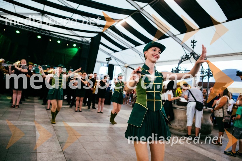 Dan Laščanov, Pivo in cvetje 2022