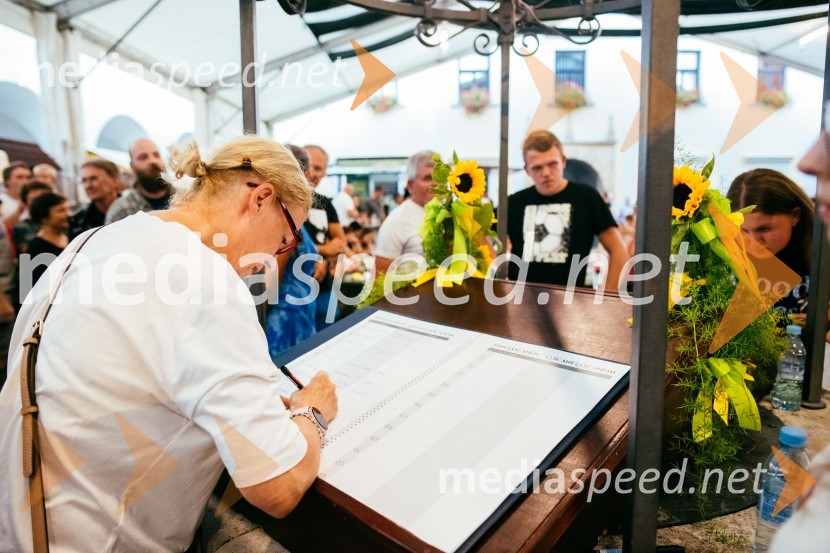 Dan Laščanov, Pivo in cvetje 2022