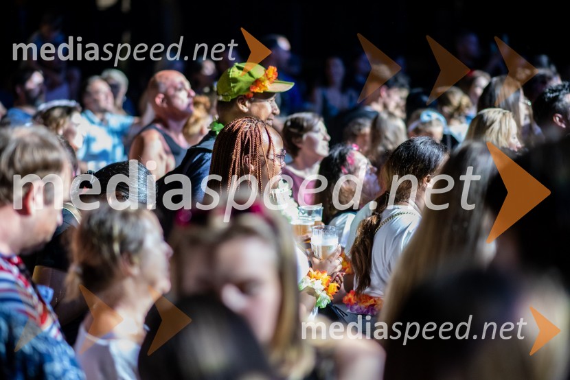 Pivo in cvetje 2022, petek