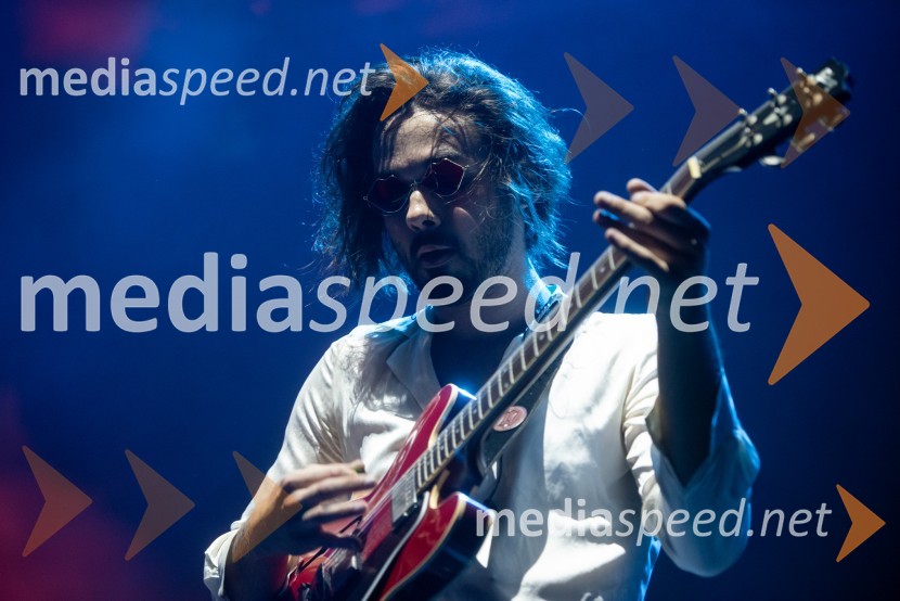  Jan  Peteh, Joker OutPivo in cvetje 2022, petek