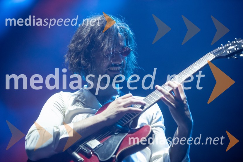  Jan  Peteh, Joker OutPivo in cvetje 2022, petek