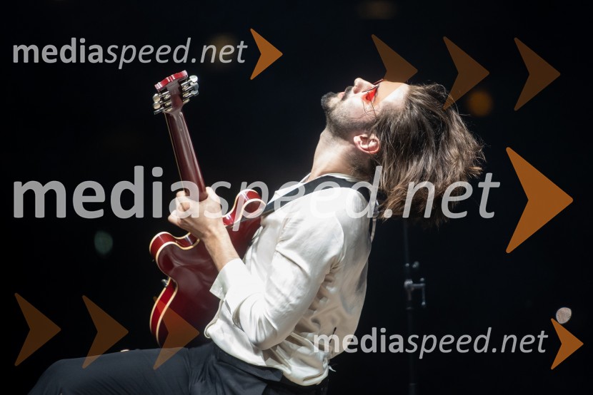  Jan  Peteh, Joker OutPivo in cvetje 2022, petek