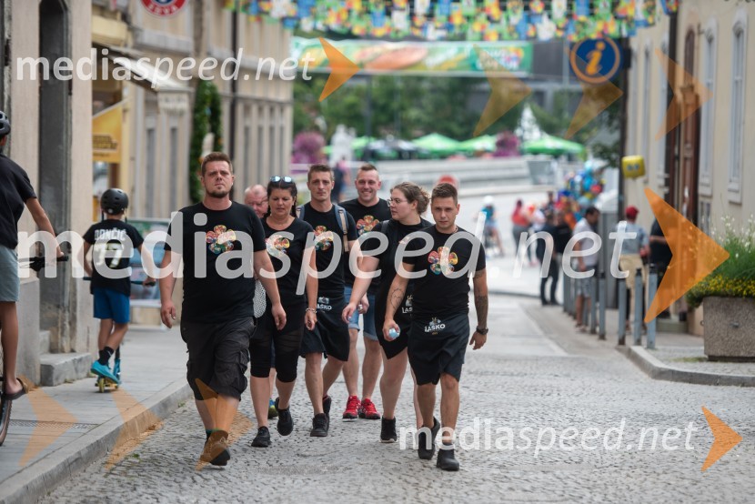 Pivo in cvetje 2022, petek