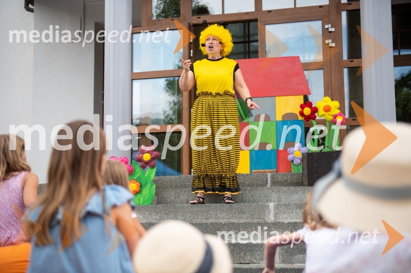 Pivo in cvetje 2022, petek