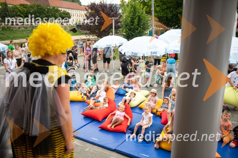 Pivo in cvetje 2022, petek