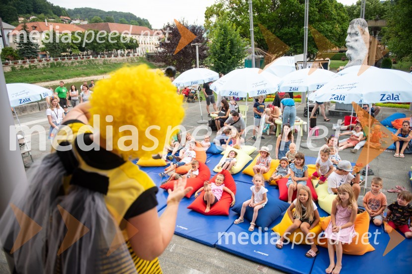 Pivo in cvetje 2022, petek