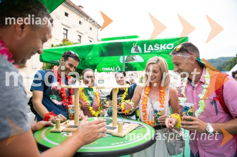 Pivo in cvetje 2022, petek