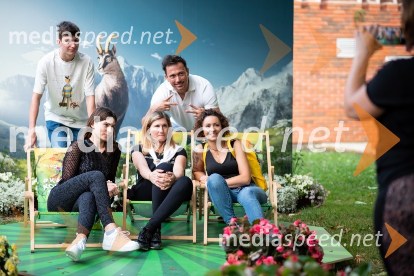 Pivo in cvetje 2022, petek