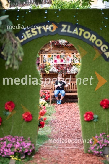 Pivo in cvetje 2022, petek