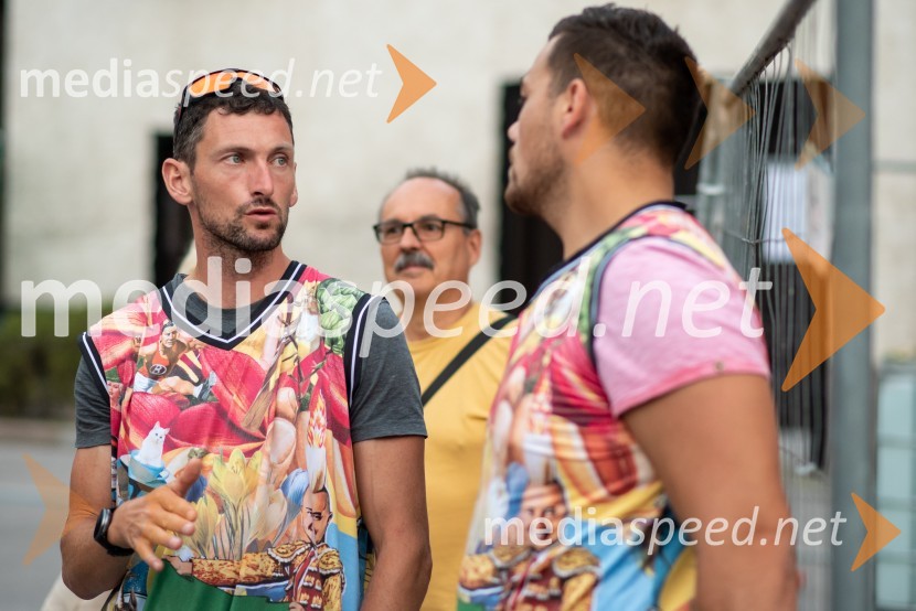  Jakov Fak, biatlonec;  Vito Dragič, judoistPivo in cvetje 2022, petek