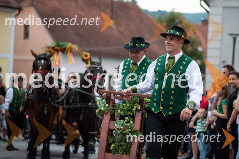 Pivo in cvetje 2022, petek