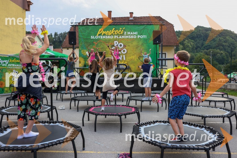 Pivo in cvetje 2022, petek