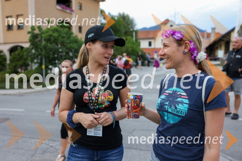 Pivo in cvetje 2022, petek