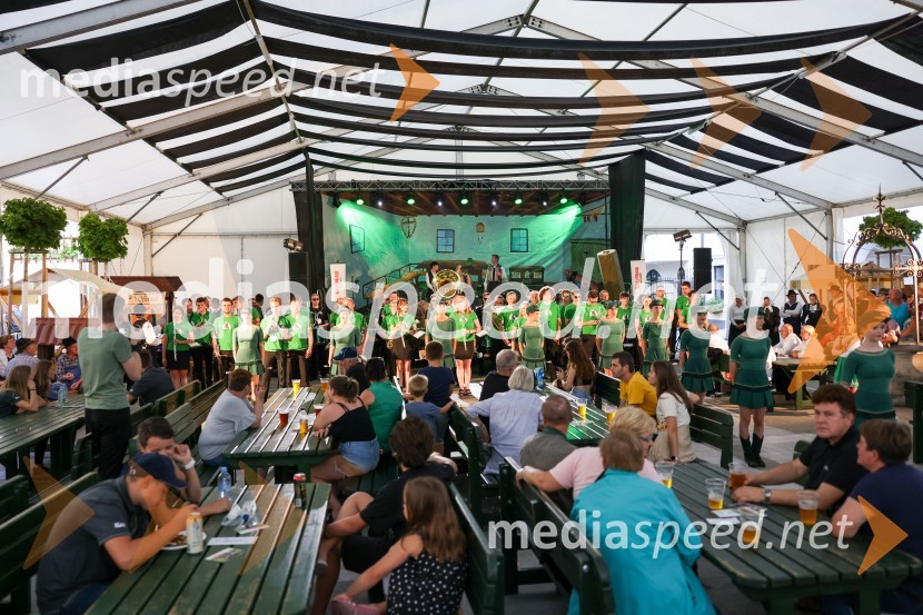 Pivo in cvetje 2022, petek