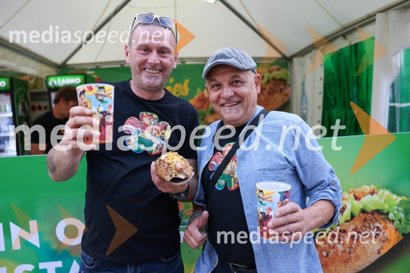 Pivo in cvetje 2022, petek