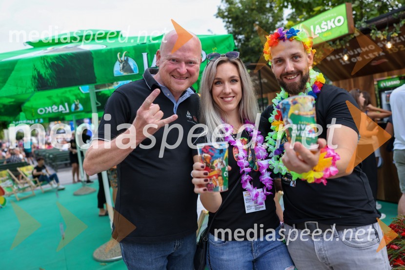 Pivo in cvetje 2022, petek