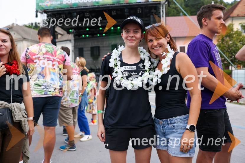  Jerneja Brecl, smučarska skakalka;  ... Pivo in cvetje 2022, petek