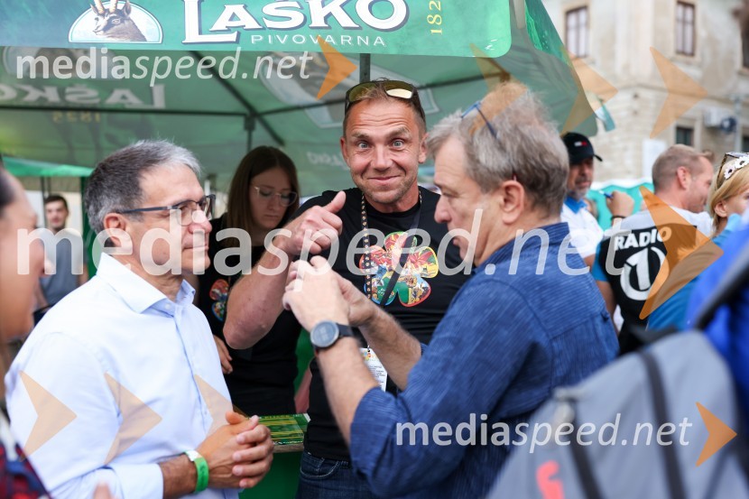  ... ;  Urban Kramberger, manager blagovne skupine, Pivovarna Laško Union;  ... Pivo in cvetje 2022, petek
