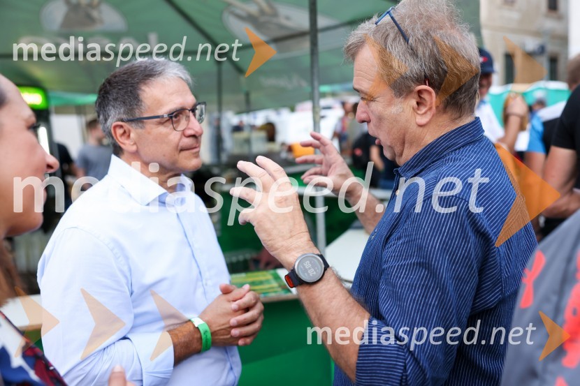 Pivo in cvetje 2022, petek