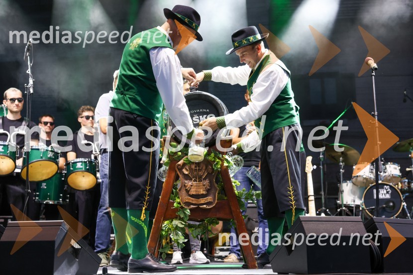 Pivo in cvetje 2022, petek