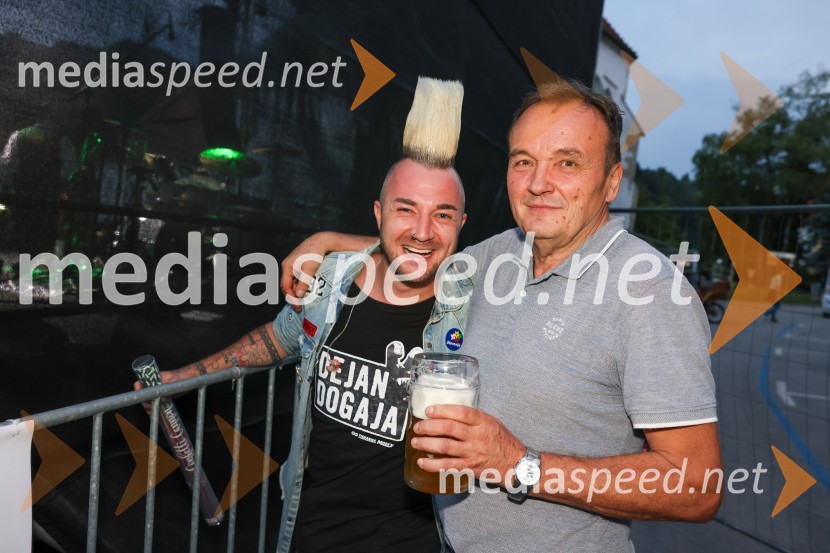  Dejan Krajnc, Dejan Dogaja;  Franc Zdolšek, župan, občina LaškoPivo in cvetje 2022, petek