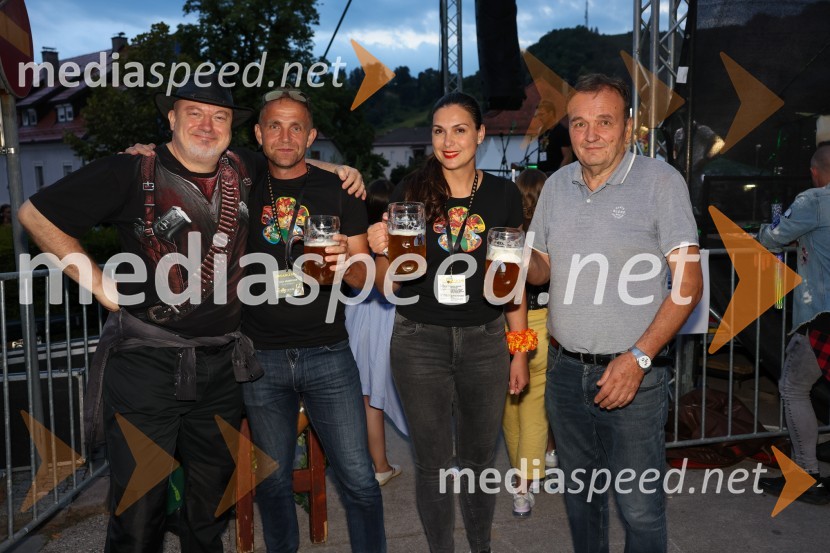  Urban Centa, organizator glasbenega programa;  Urban Kramberger, manager blagovne skupine, Pivovarna Laško Union;  Tina Belej, STIK Laško, direktorica;  Franc Zdolšek, župan, občina LaškoPivo in cvetje 2022, petek