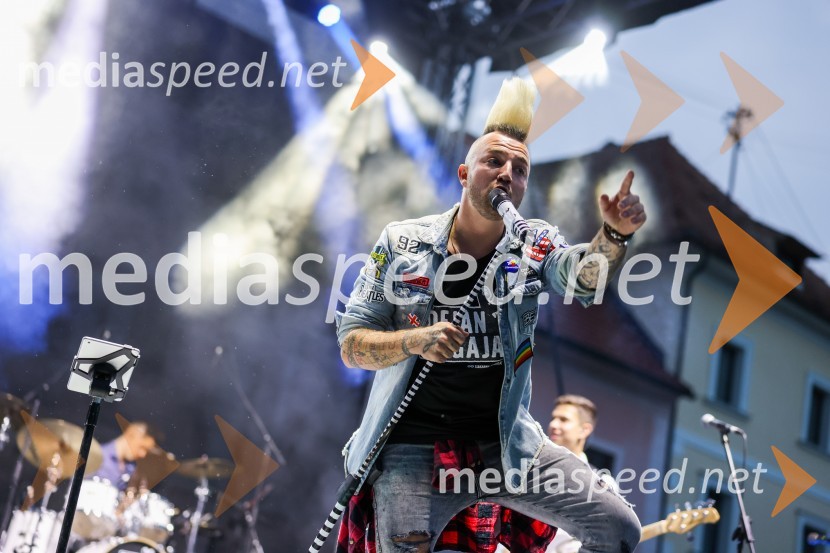  Dejan Krajnc, Dejan DogajaPivo in cvetje 2022, petek