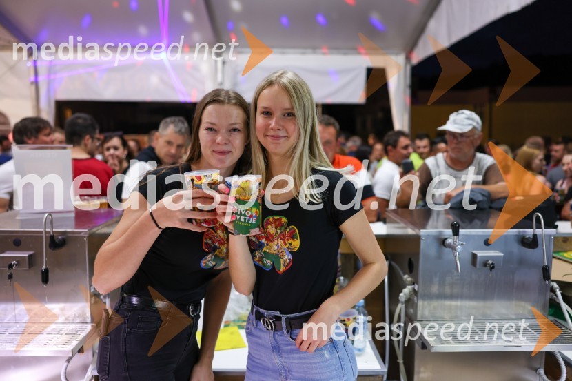 Pivo in cvetje 2022, petek