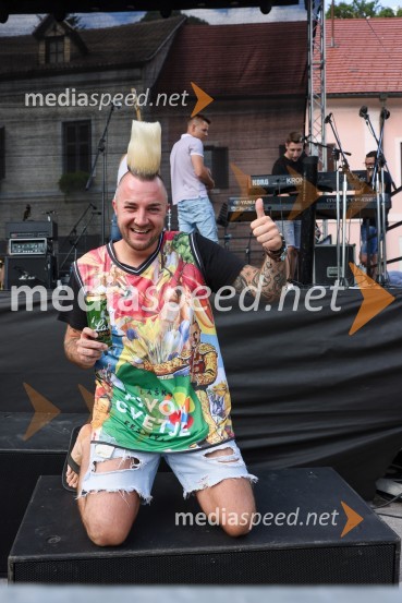  Dejan Krajnc, Dejan DogajaPivo in cvetje 2022, petek